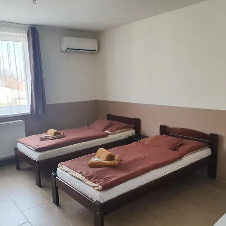 Airport Microstorepanzio Apartment *